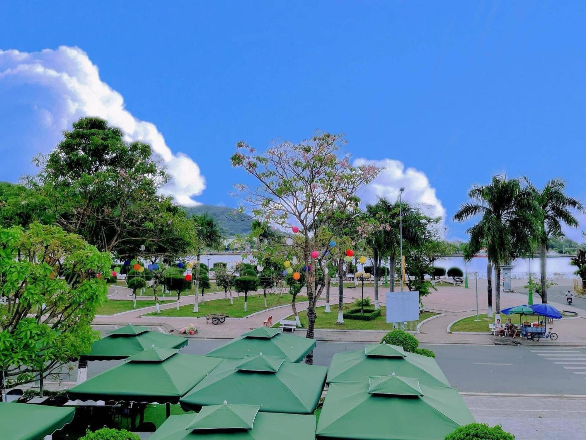 Sai Gon Ha Tien Hotel Esterno foto