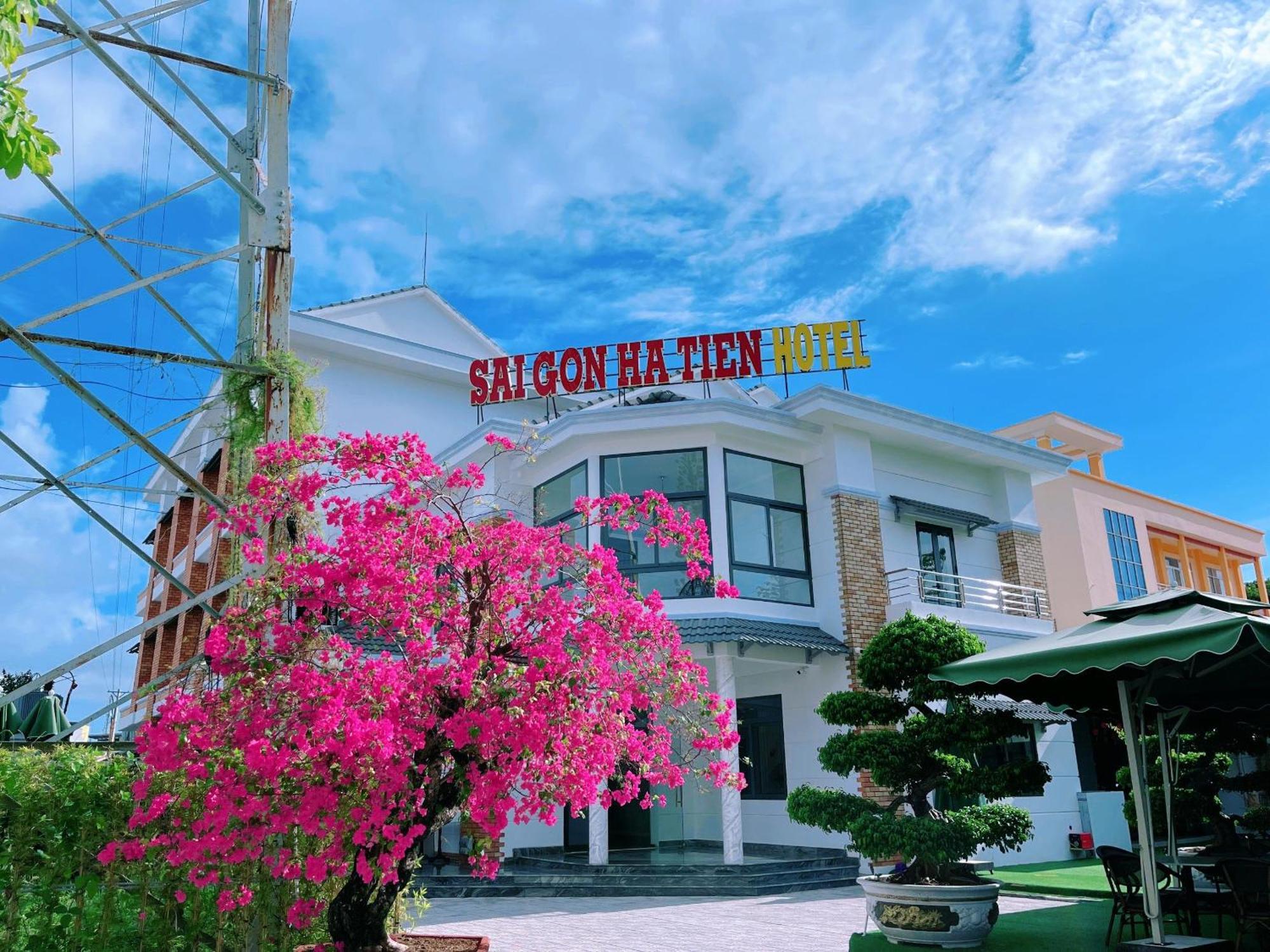 Sai Gon Ha Tien Hotel Esterno foto
