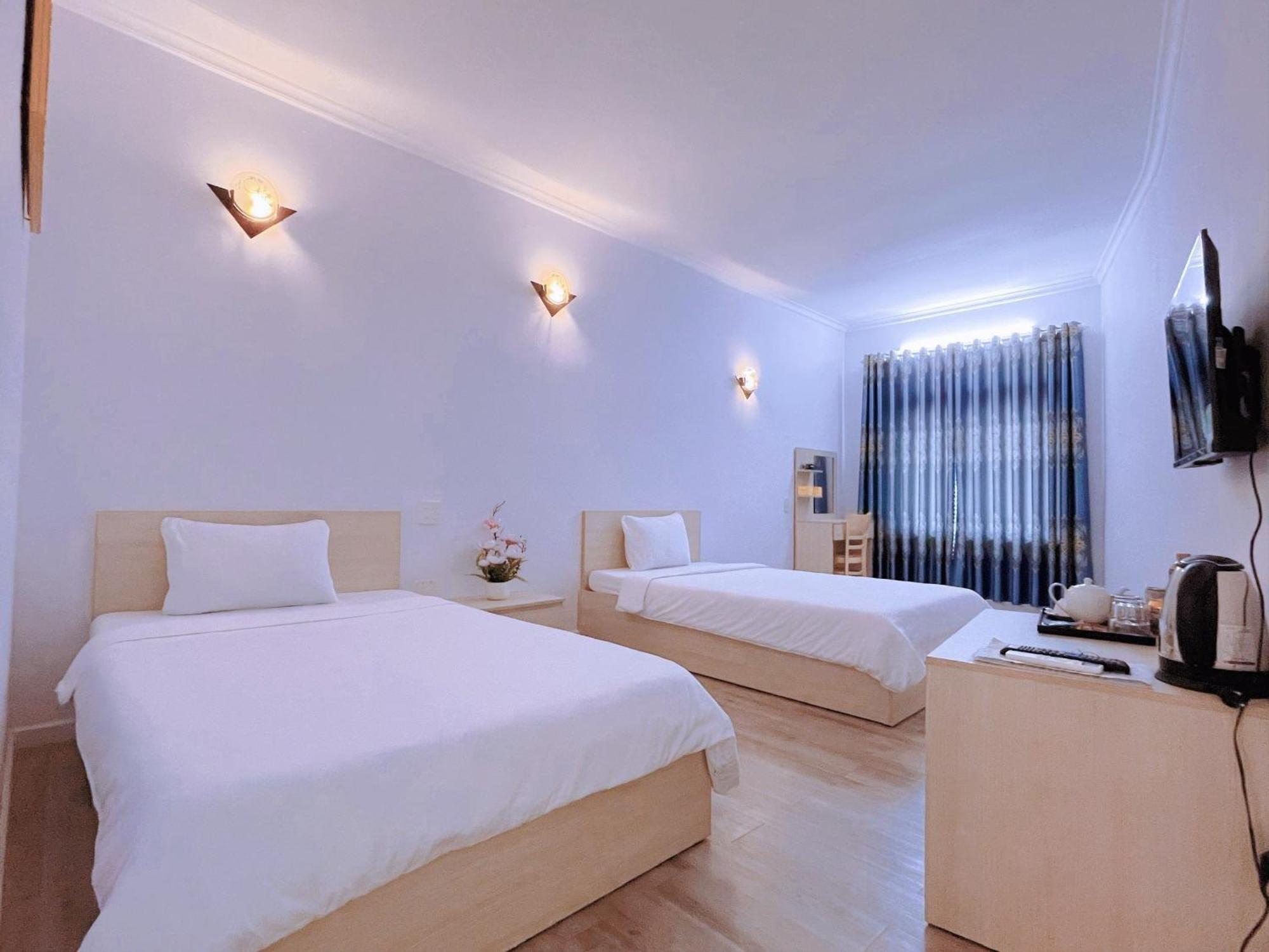 Sai Gon Ha Tien Hotel Esterno foto